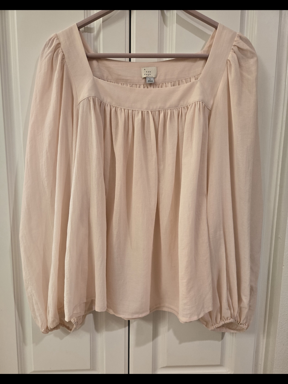 Light Pink Square-Neck Balloon Long Sleeve Women's Top